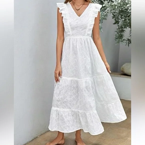 Talita Kume Elegant White Dress - Picture 1 of 8